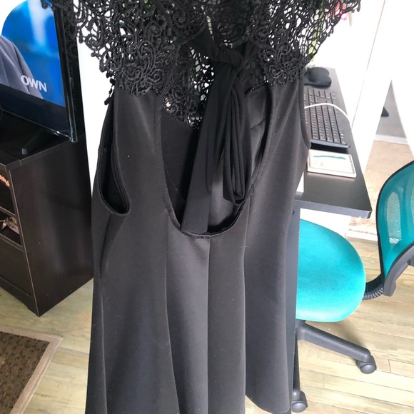 THAT LIL BLACK DRESS - Picture 2 of 2